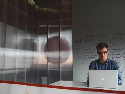 在线轰炸机网页版